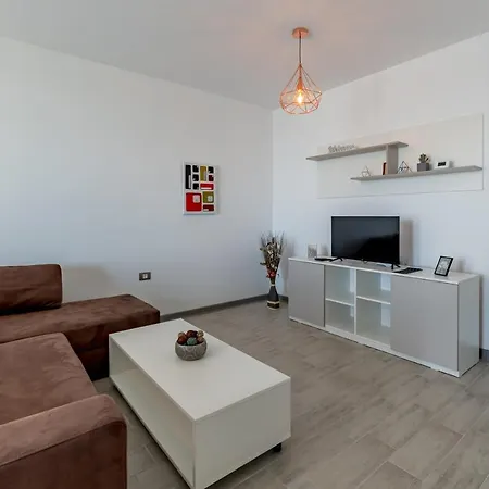 Sea View By Aaa Apartment Navodari
